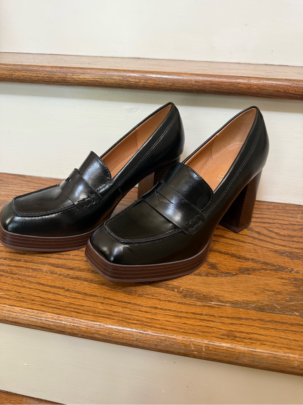 Nine West Black Leather Block Heel Penny Loafer Mary Jane Pumps Sz 8 Platform - Picture 2 of 13